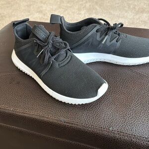 ADIDAS Tubular sneakers  worn a few time